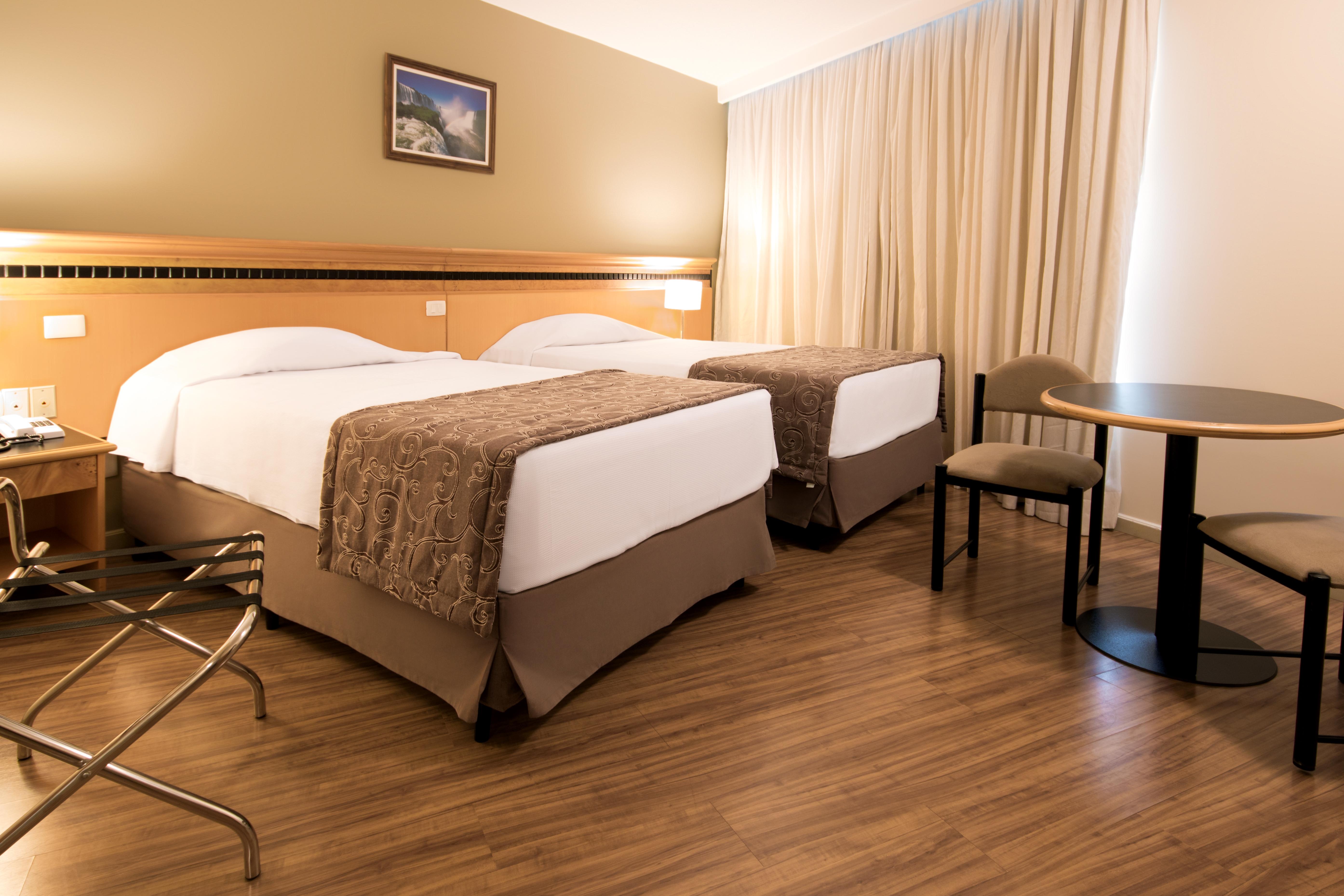 Hotel Golden Park Internacional Foz & Convencoes By Nacional Inn 포스두이구아수 외부 사진