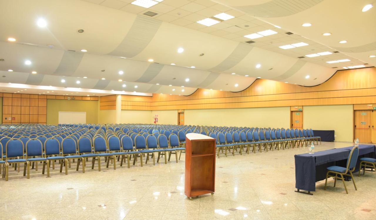 Hotel Golden Park Internacional Foz & Convencoes By Nacional Inn 포스두이구아수 외부 사진
